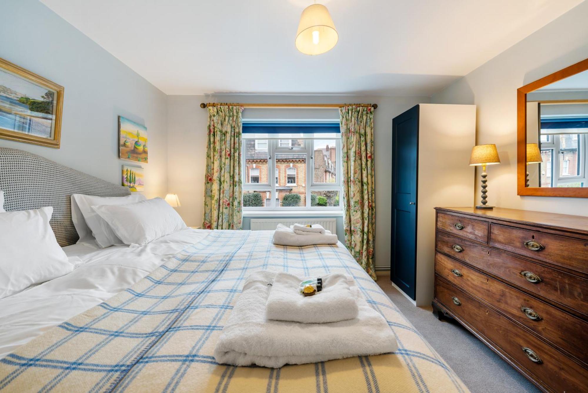Bright & Cosy Gem ~ Battersea Park View ~ King Bed Leilighet London Eksteriør bilde